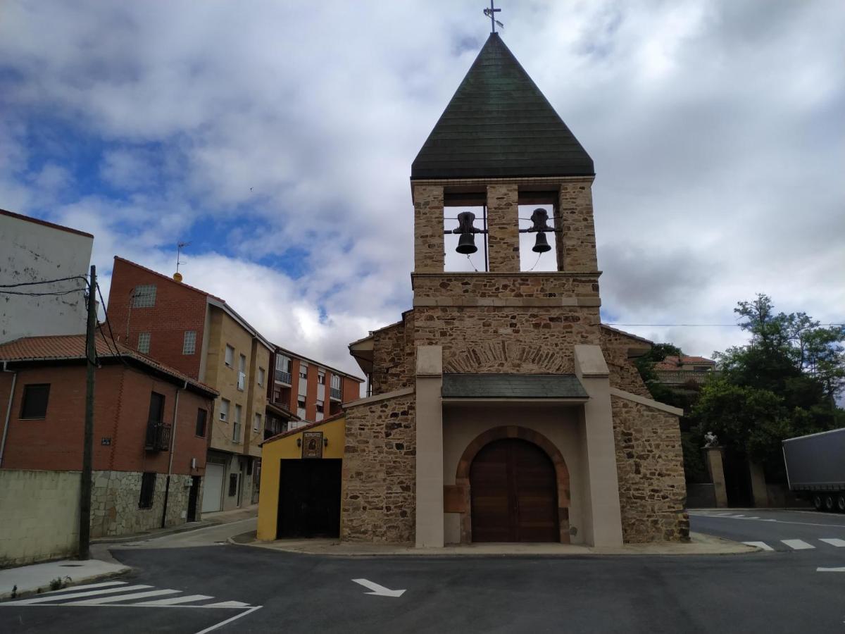 Edificio Valles Del Lupulo Astorga Zewnętrze zdjęcie